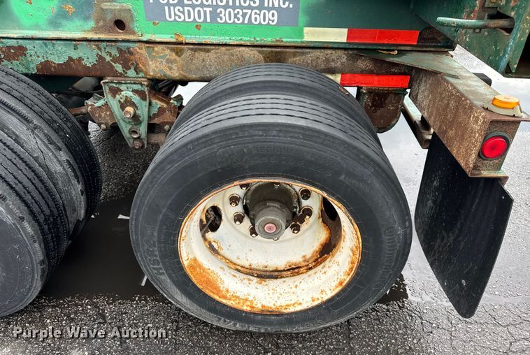 image for item EV1874 2002 Chassis King container trailer