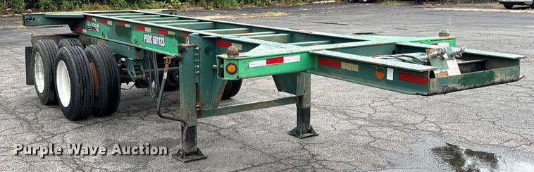 image for item EV1875 2002 Chassis King container trailer