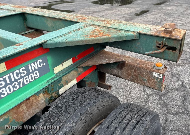 image for item EV1875 2002 Chassis King container trailer