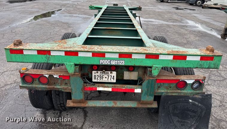 image for item EV1875 2002 Chassis King container trailer