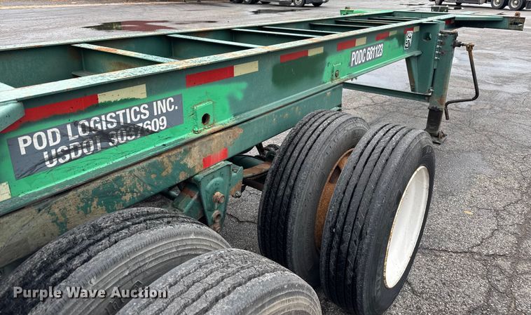 image for item EV1875 2002 Chassis King container trailer