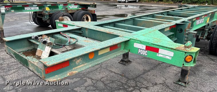 image for item EV1875 2002 Chassis King container trailer