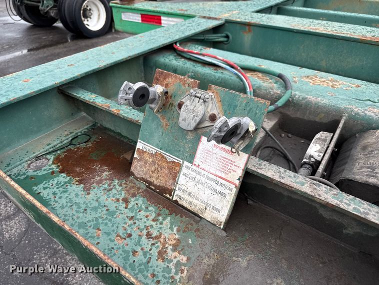 image for item EV1875 2002 Chassis King container trailer