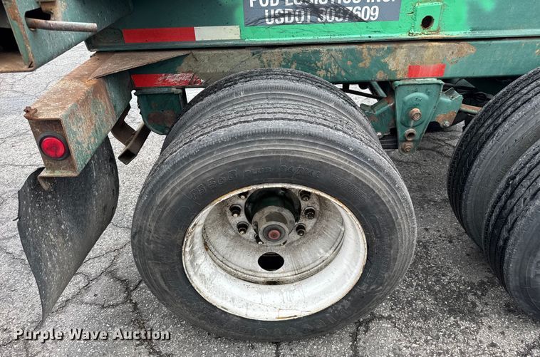 image for item EV1875 2002 Chassis King container trailer