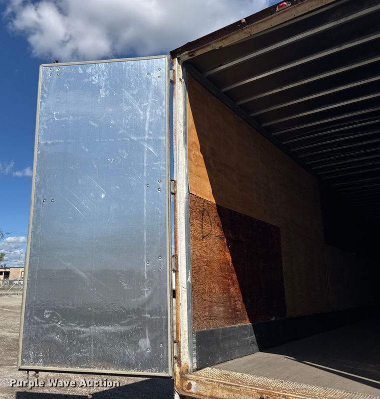 image for item EV1884 1998 Wabash dry van trailer