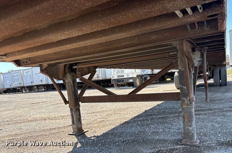 image for item EV1884 1998 Wabash dry van trailer