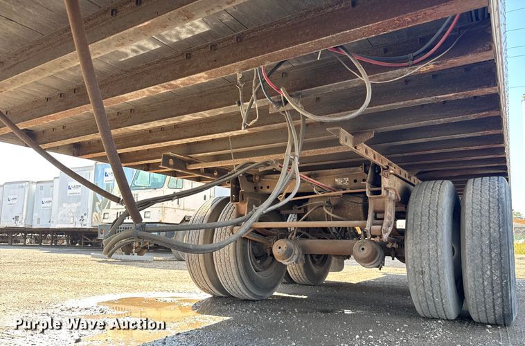 image for item EV1884 1998 Wabash dry van trailer