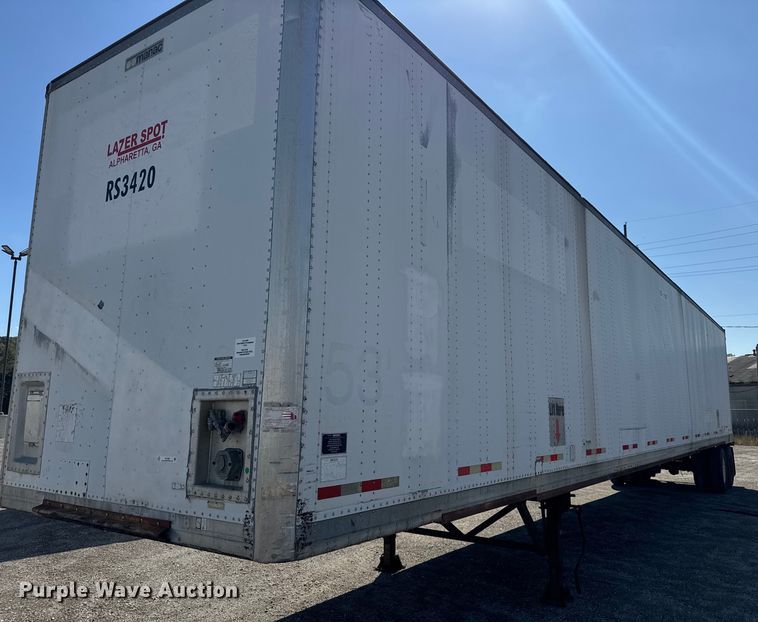 image for item EV1885 2002 Manac dry van trailer