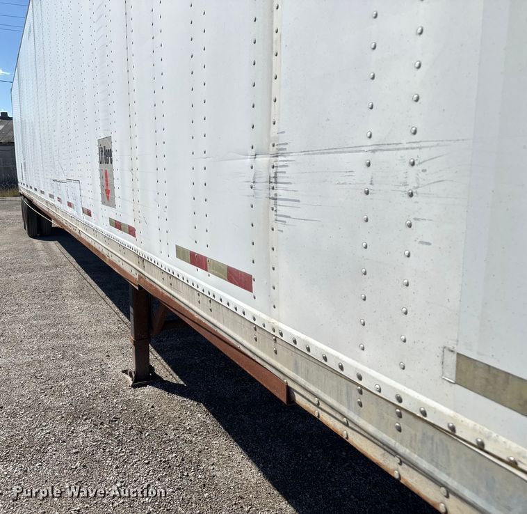 image for item EV1886 2002 Manac dry van trailer