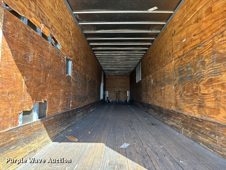 image for item EV1886 2002 Manac dry van trailer