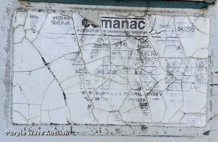 image for item EV1886 2002 Manac dry van trailer