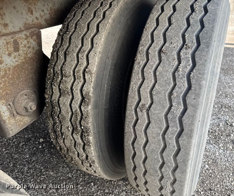 image for item EV1887 2000 Great Dane dry van trailer