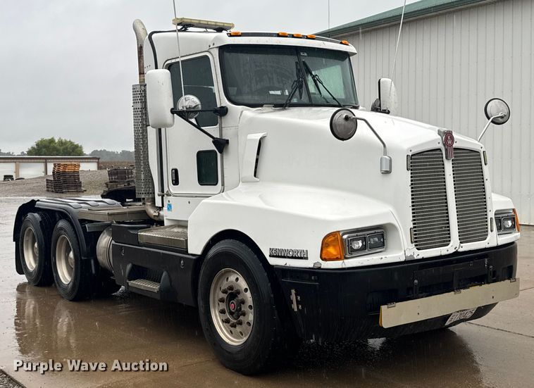 CAMIóN 2003 KENWORTH