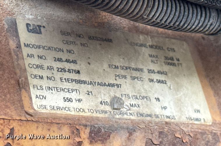 image for item EV1900 2003 Kenworth T600 semi truck