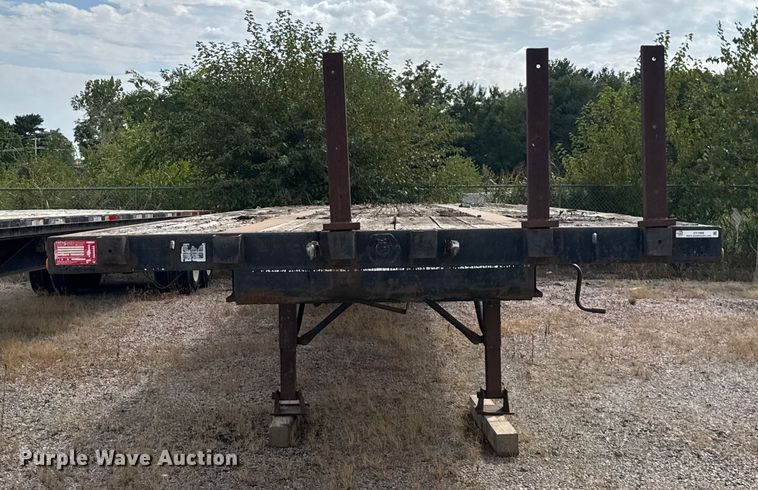 image for item EV1988 1987 Dorsey flatbed trailer