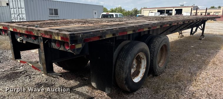 image for item EV1988 1987 Dorsey flatbed trailer