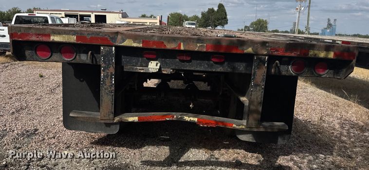 image for item EV1988 1987 Dorsey flatbed trailer