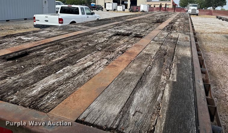 image for item EV1988 1987 Dorsey flatbed trailer