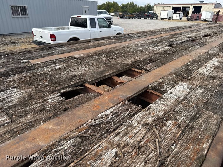 image for item EV1988 1987 Dorsey flatbed trailer