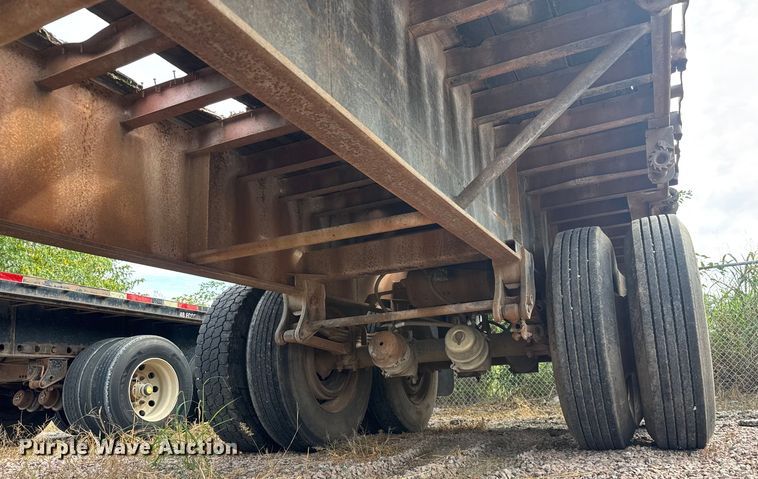 image for item EV1988 1987 Dorsey flatbed trailer