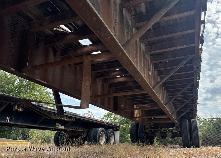 image for item EV1988 1987 Dorsey flatbed trailer