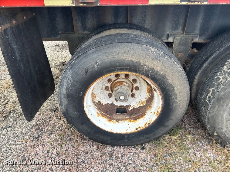 image for item EV1988 1987 Dorsey flatbed trailer