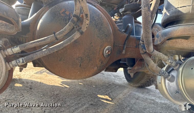 image for item ND9414 1999 Kenworth T800 semi truck