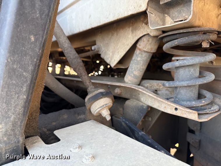 image for item ND9415 2011 Volvo Truck VNM semi truck