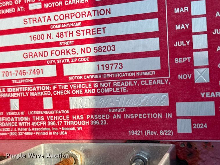 image for item ND9423 2001 Great Dane flatbed trailer