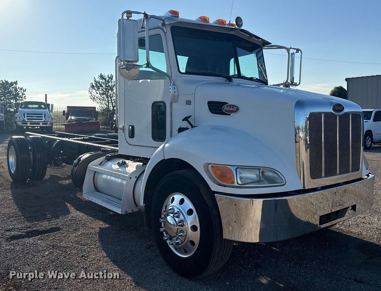 CAMIóN CHASIS 2011 PETERBILT 337
