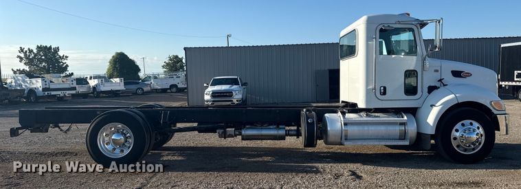 CAMIóN CHASIS 2011 PETERBILT 337