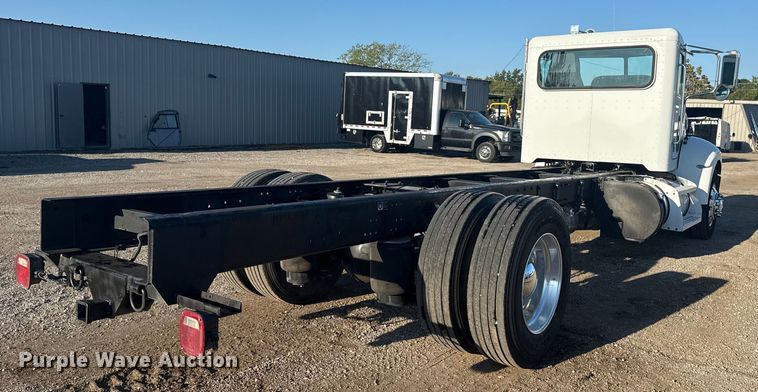 CAMIóN CHASIS 2011 PETERBILT 337