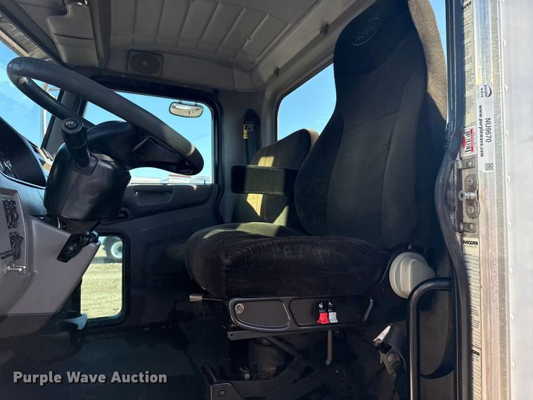 image for item NU9670 2011 Peterbilt 337 truck cab and chassis