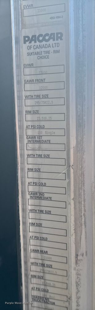 image for item NU9670 2011 Peterbilt 337 truck cab and chassis