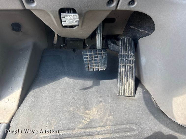 image for item NU9679 2015 Freightliner Cascadia 113 semi truck