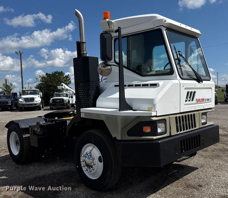 image for item NU9695 2016 Kalmar Ottawa T2 yard truck