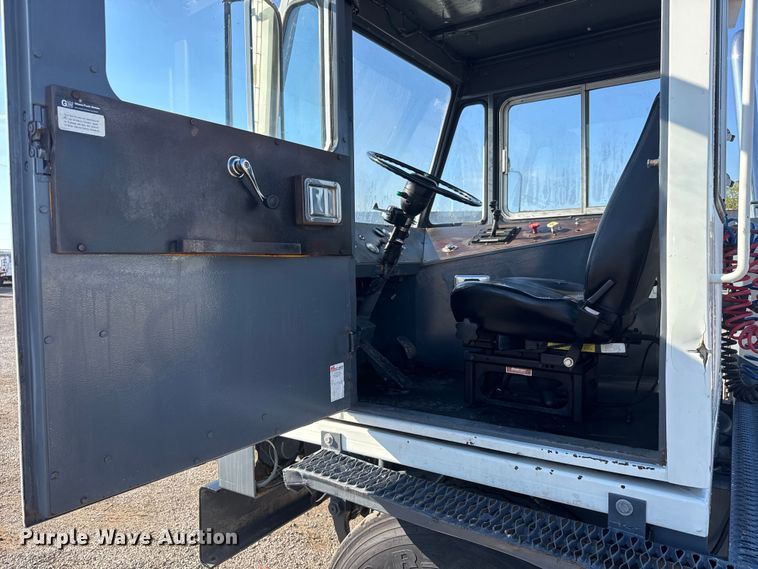 image for item NU9703 1982 Ottawa Commando 30 yard truck