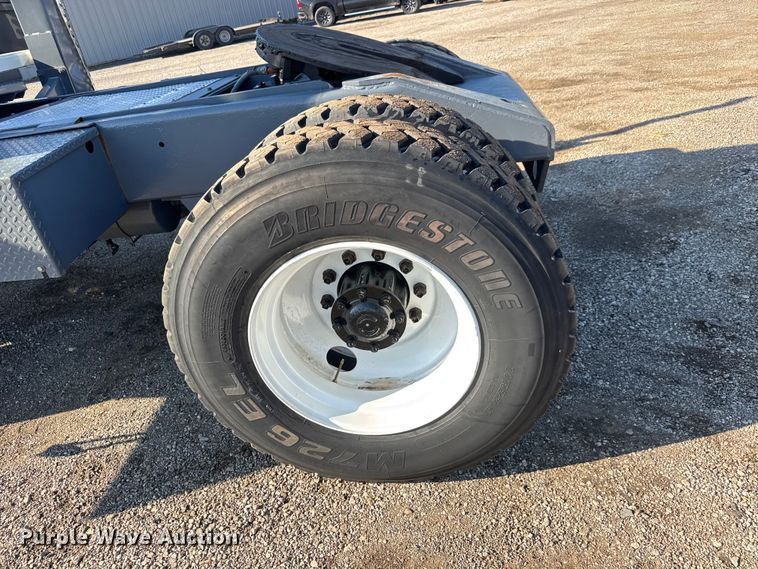 image for item NU9703 1982 Ottawa Commando 30 yard truck