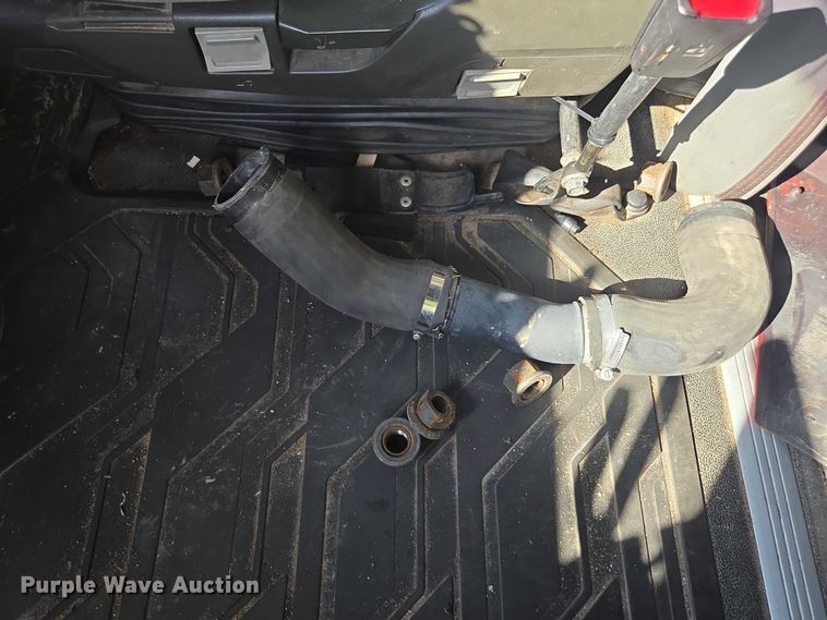 image for item YA0713 2019 Volvo VN semi truck