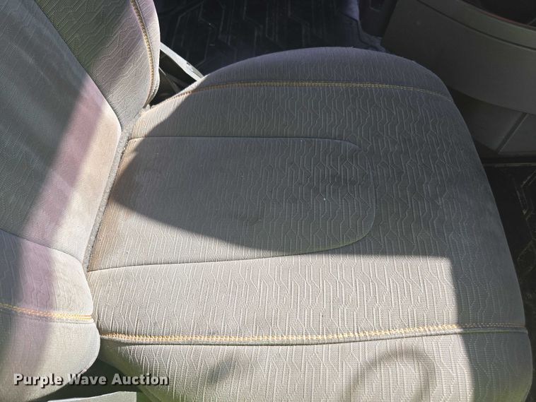 image for item YA0713 2019 Volvo VN semi truck