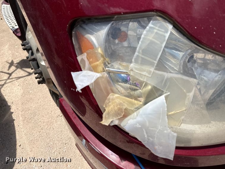 image for item YA0719 2019 Kenworth T680 semi truck