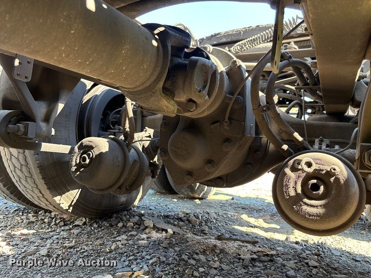 image for item YA0759 2019 Freightliner Cascadia semi truck