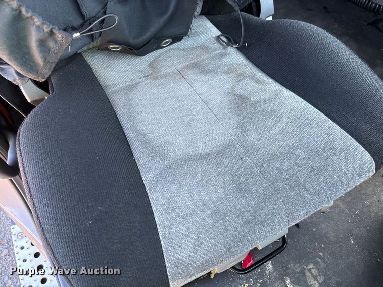 image for item YA0759 2019 Freightliner Cascadia semi truck