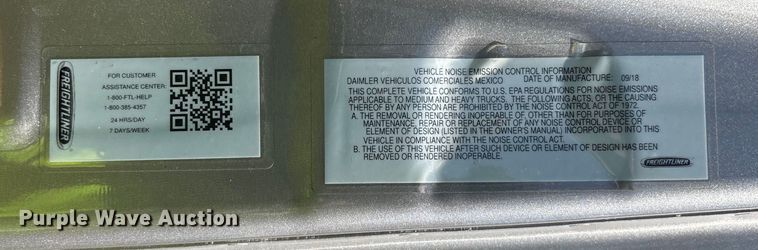 image for item YA0759 2019 Freightliner Cascadia semi truck