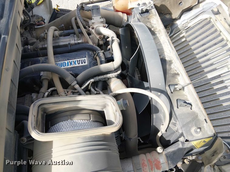 image for item YA0834 2010 International MA025 truck cab and chassis