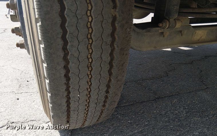 image for item YA0834 2010 International MA025 truck cab and chassis