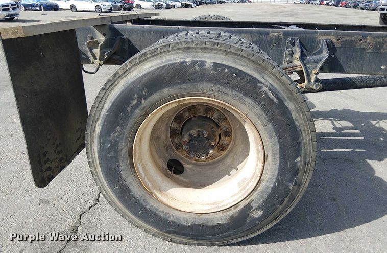 image for item YA0834 2010 International MA025 truck cab and chassis