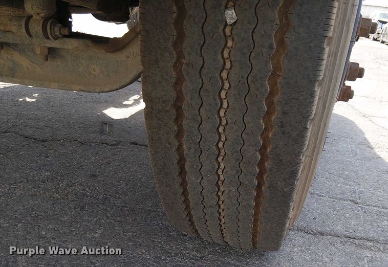 image for item YA0834 2010 International MA025 truck cab and chassis