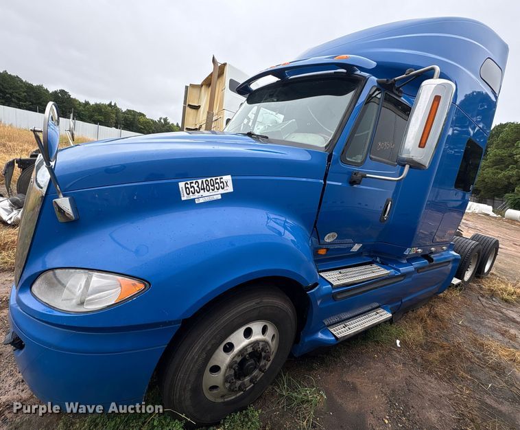 image for item YA0855 2016 International ProStar Plus 122 semi truck