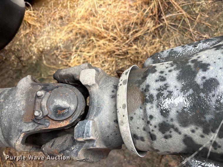 image for item YA0855 2016 International ProStar Plus 122 semi truck